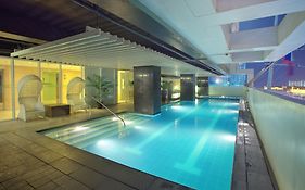 โรงแรมอินจัป ทาวเวอร์
